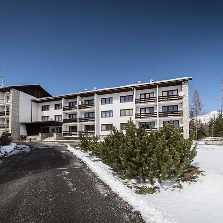Apartman Pod Gerlachom S Wellness Vysoke Tatry Exterior photo